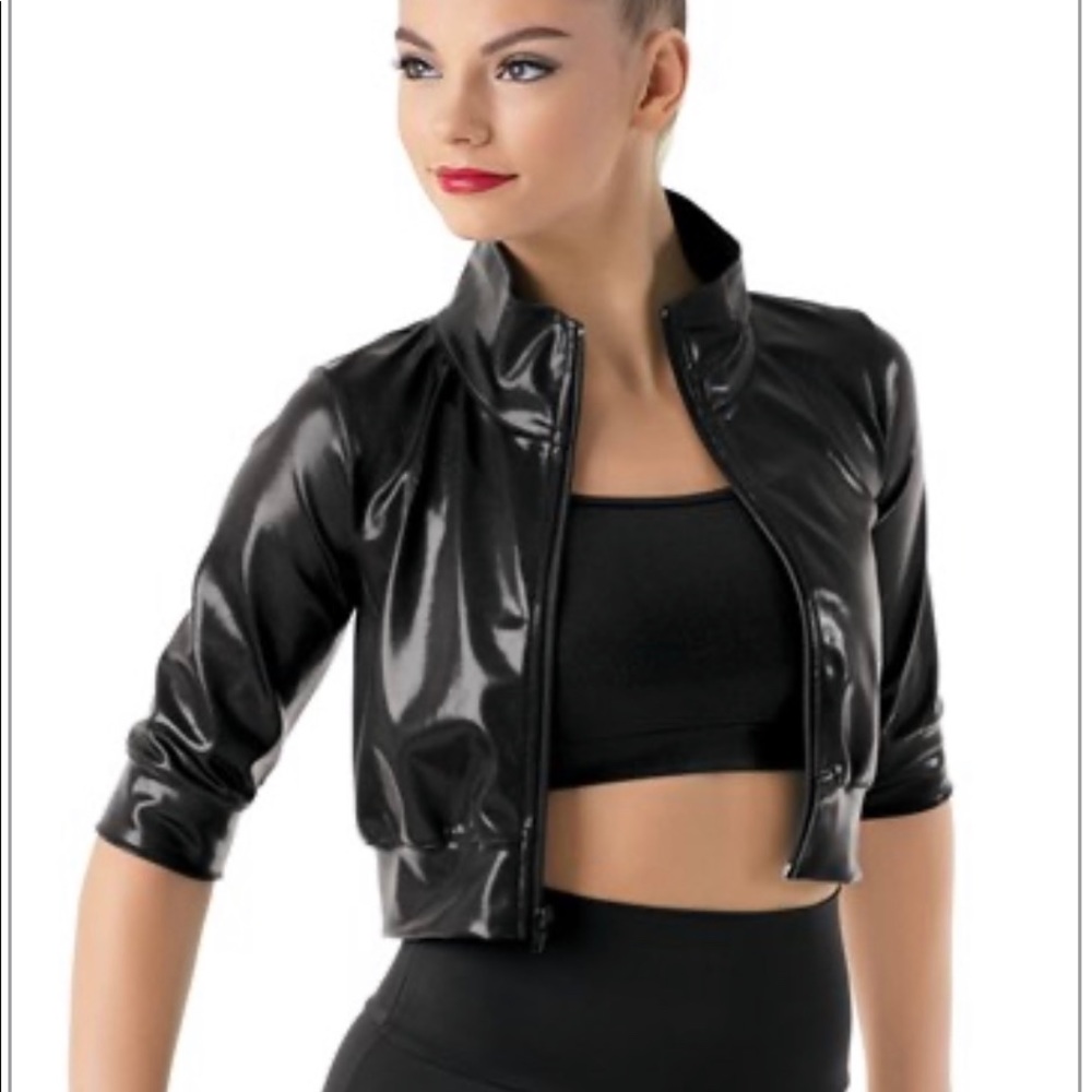 Metallic cropped black jacket